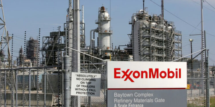 The Cost of Carbon Negligence